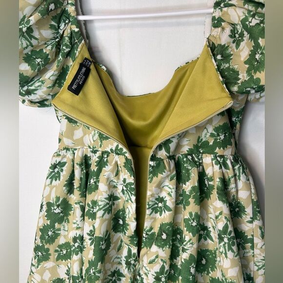 PrettyLittleThing Petite Green Yellow White Floral Puff Mini Dress. Size 0 - Picture 11 of 17